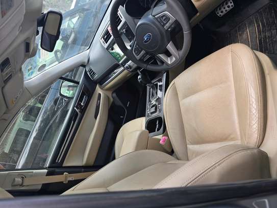 Subaru legacy B4 image 8