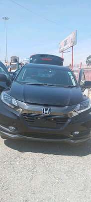 Honda Vazel black color 2017 model fully loaded image 3