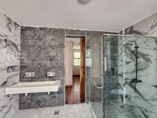 5 Bed Apartment with En Suite at Oloitoktok Road image 7