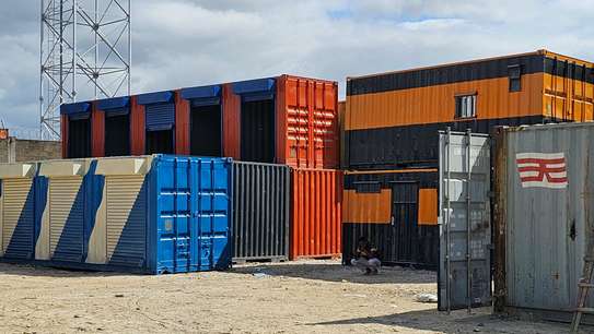 Shipping containers stalls/shop image 2