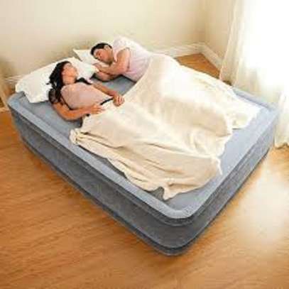 SUPPER COMFYAirbed With Inbuilt Electric Pump -5X6 image 2