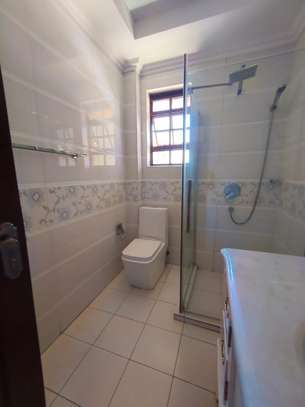 5 Bed House with En Suite at Old Runda image 8
