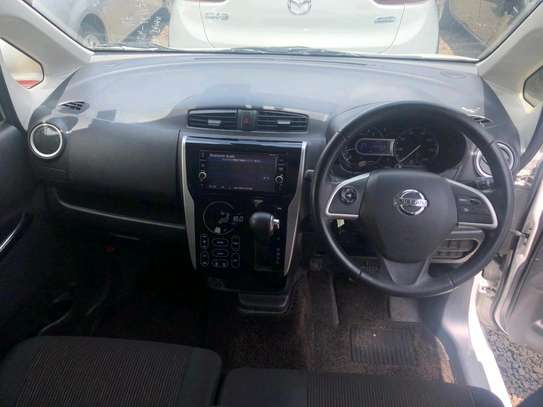 Nissan  Dayz Highway Star G white color 2018 model. image 9