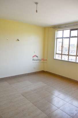 1 Bed Apartment with Lift in Naivasha Road image 7