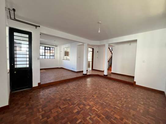 4-bedroom townhouse for rental image 2