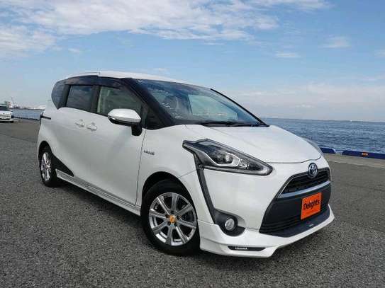 TOYOTA SIENTA HYBRID (MKOPO/HIRE PURCHASE ACCEPTED) image 1