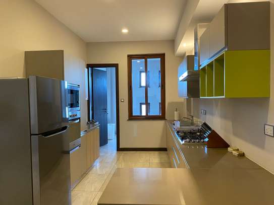 Furnished 3 Bed Apartment with En Suite in General Mathenge image 17