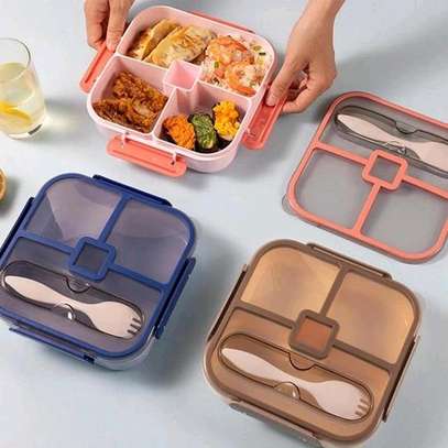 *3 Compartment Kids Lunch container image 5
