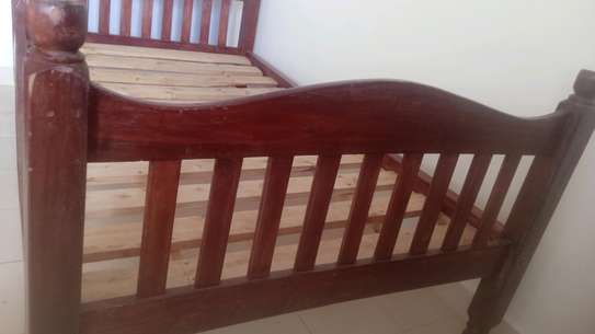 4*6 hardwood bed image 4