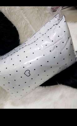 Quality fibre pillows per pair image 5