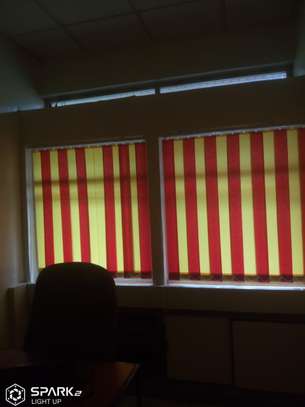 Quality office blind/curtains image 1