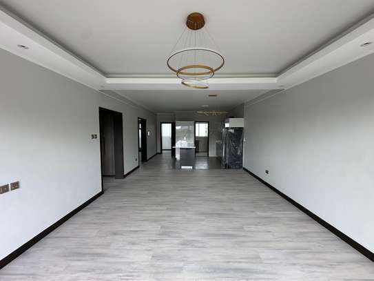 2 Bed Apartment with En Suite at Riverside image 2
