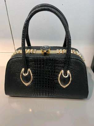 Ladies fashion design handbag image 3