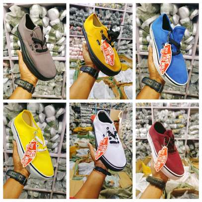 Vans off the wall size:36-45 image 11