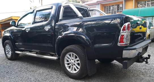 Toyota Hilux Invincible Pickup image 3