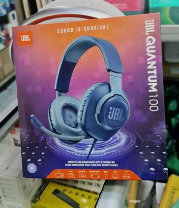 JBL Quantum 100 Wired Gaming Headset with a Detachable Mic image 1