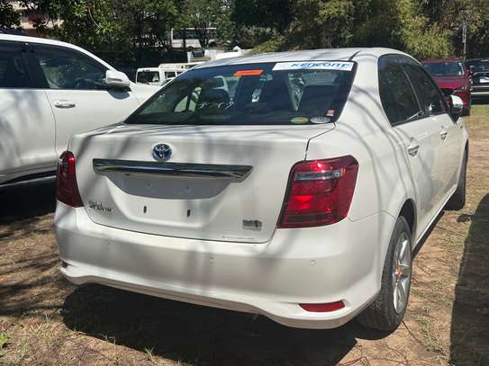 TOYOTA AXIO image 8