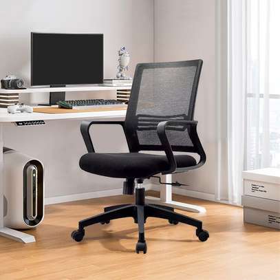 Office Chair : Medium-back Office Chair image 6