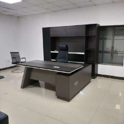 Office Desk : 1.6m Work Office Desk In Rongo image 2