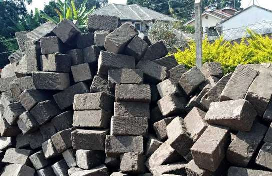 Building stones, mawe ya kujenga image 1