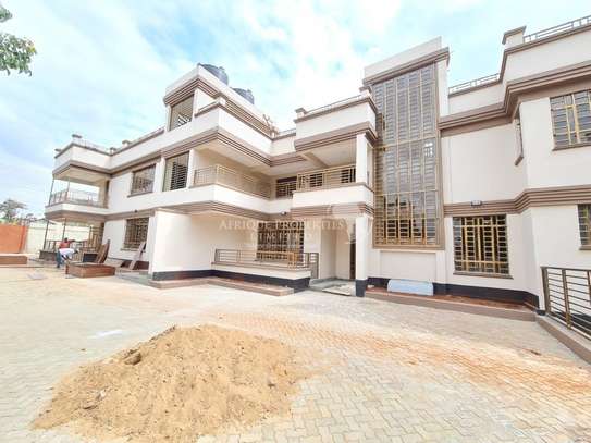 3 Bedroom Mini Apartment for Rent in Thome Estate image 1