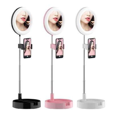 Mai G3 Mobile phone Holder with Stand and Ring Light image 2