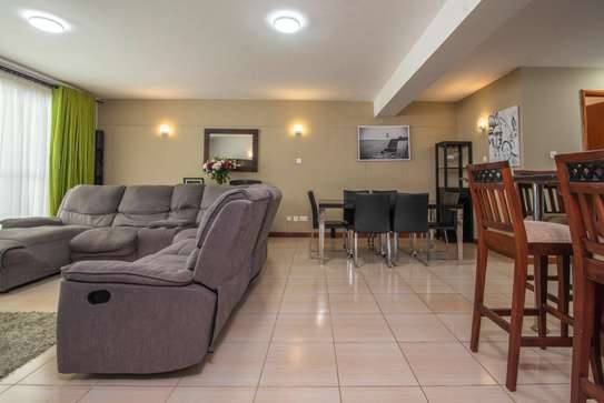 3 Bed Apartment with En Suite in Kileleshwa image 4