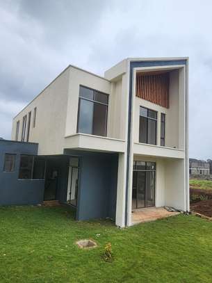 4 Bed Villa with En Suite in Kiambu Road image 16
