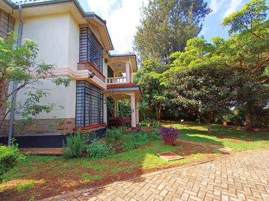 3 Bed House with En Suite at Rosslyn image 8