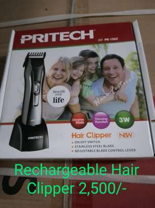 Rechargeable hair clipper image 1