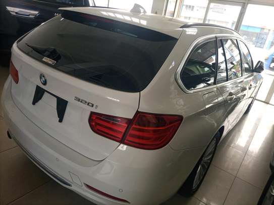BMW image 7
