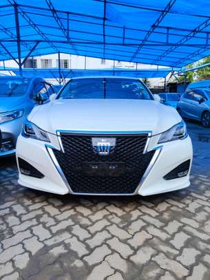 Toyota crown Athlete S 2017 Sunroof image 3