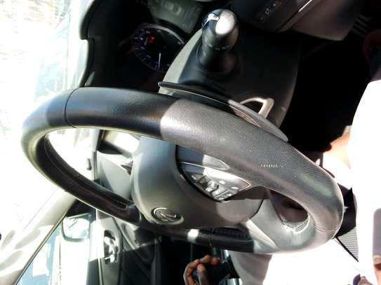 Nissan Skyline image 3