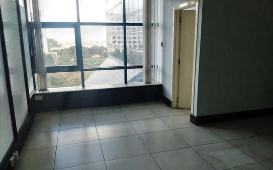 2,500 ft² Office with Service Charge Included in Upper Hill image 7