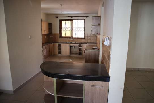 5 Bed House with Swimming Pool in Nyali Area image 17