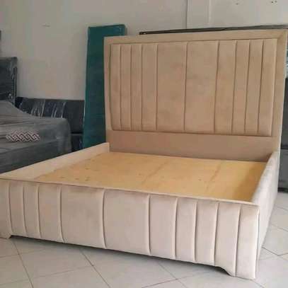 Customized tufted beds image 3