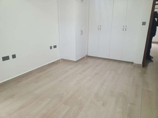 2 Bed Apartment with En Suite in Westlands Area image 2