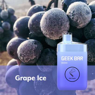 Geek Bar B5000 5000 Puffs Rechargeable Vape - Grape Ice image 1