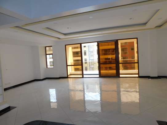 3 Bed Apartment with En Suite at Nyali image 14