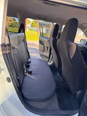 Toyota probox 2016 white image 8