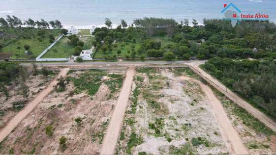 Second Row Bofa Beach property in Kilifi County image 1