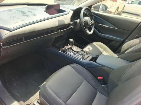 Mazda Cx -30 image 5