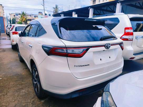 Toyota Harrier 2017 white 2wd image 10