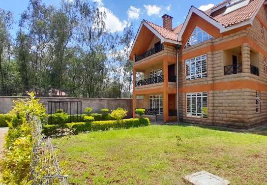 6 Bed Townhouse with En Suite at Karen image 10