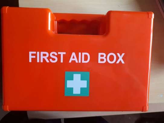 First aid kits/box image 3