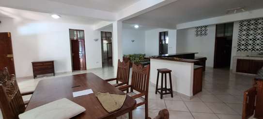 Serviced 3 Bed Apartment with En Suite at La-Marina Mtwapa image 12