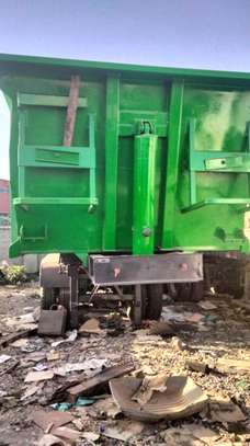 BHACHU semi-trailer tipper image 1