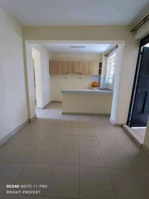 One bedroom apartment to let along Naivasha road image 9