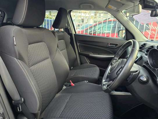 Suzuki swift Rs hybrid grey 2018 image 8