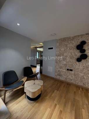 4 Bed Townhouse with En Suite in Lavington image 7